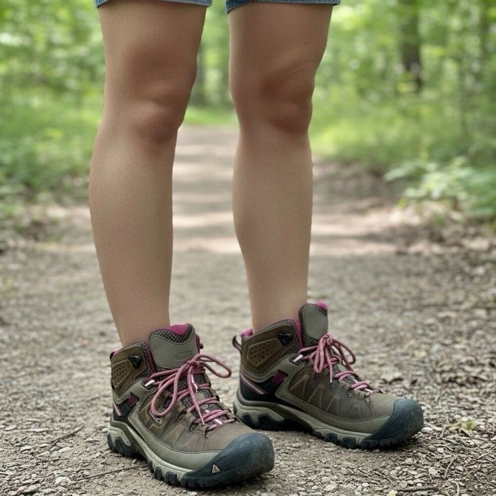 KEEN Targhee III Mid Waterproof Women's Hiking Boots Brown Pink Size 6.5